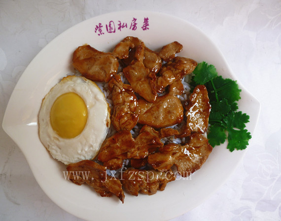 台湾菜模 肉片荷包蛋饭菜模